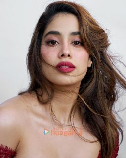 Celeb Photos Of Janhvi Kapoor