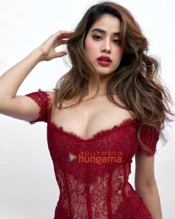 Celeb Photos Of Janhvi Kapoor