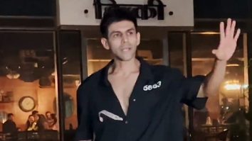 Kartik Aaryan poses with Chandu Champion director Kabir Khan