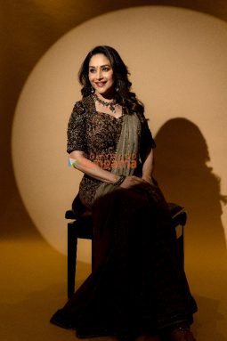 Celeb Photos Of Madhuri Dixit