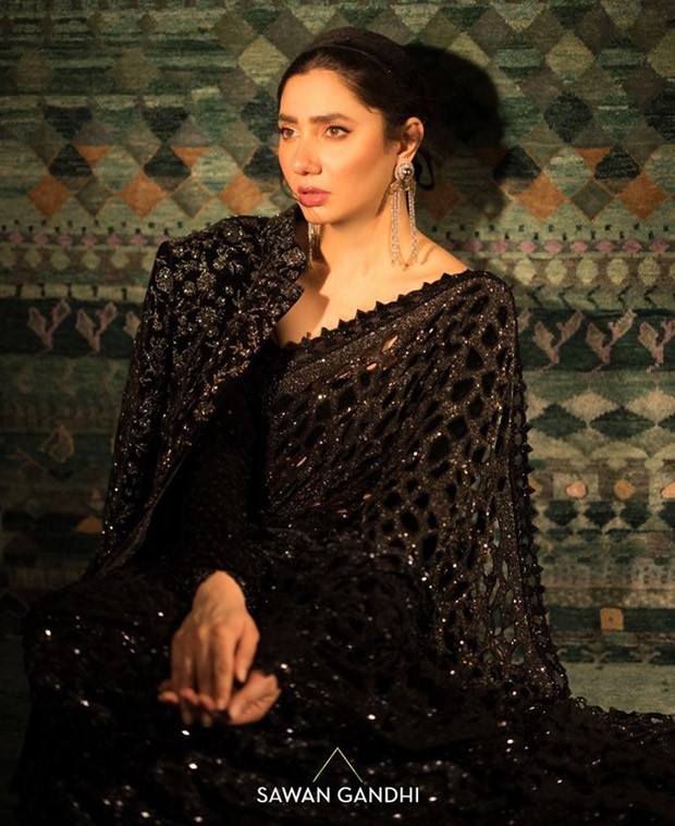 Mahira Khan dazzles as she showcases Indian designer Sawan Gandhi's exquisite creations