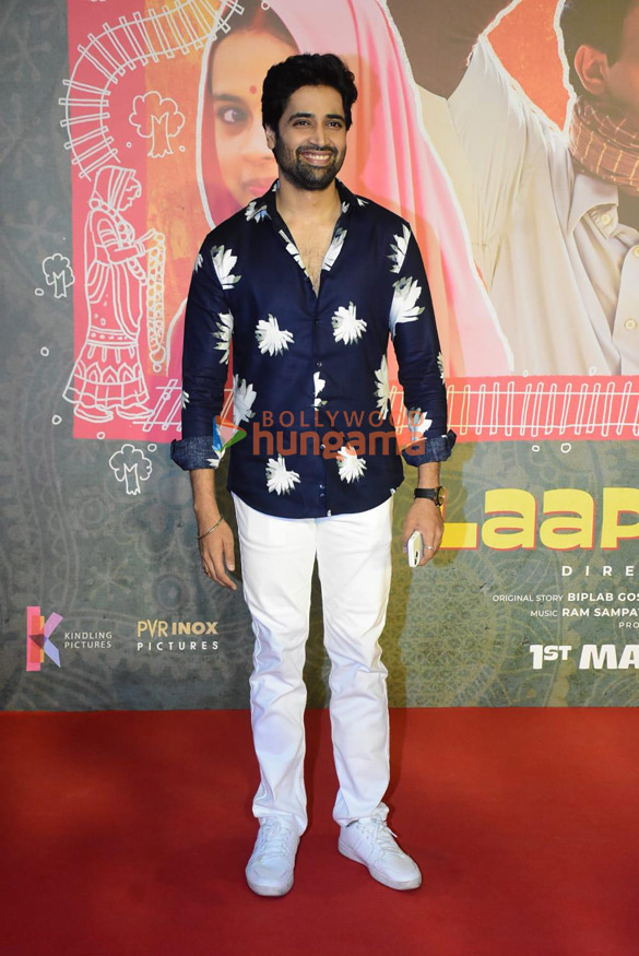 photos aamir khan ravi kishan and others grace the premiere of laapataa ladies 6680 3