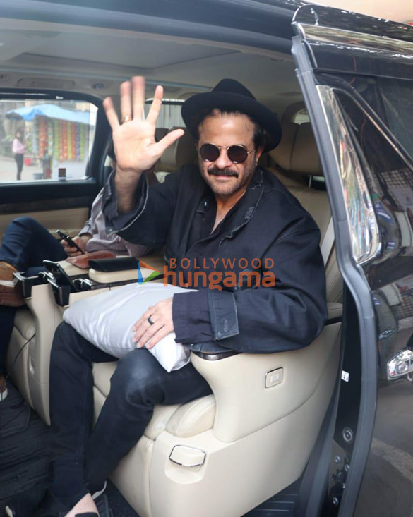 photos anil kapoor snapped in bandra 1