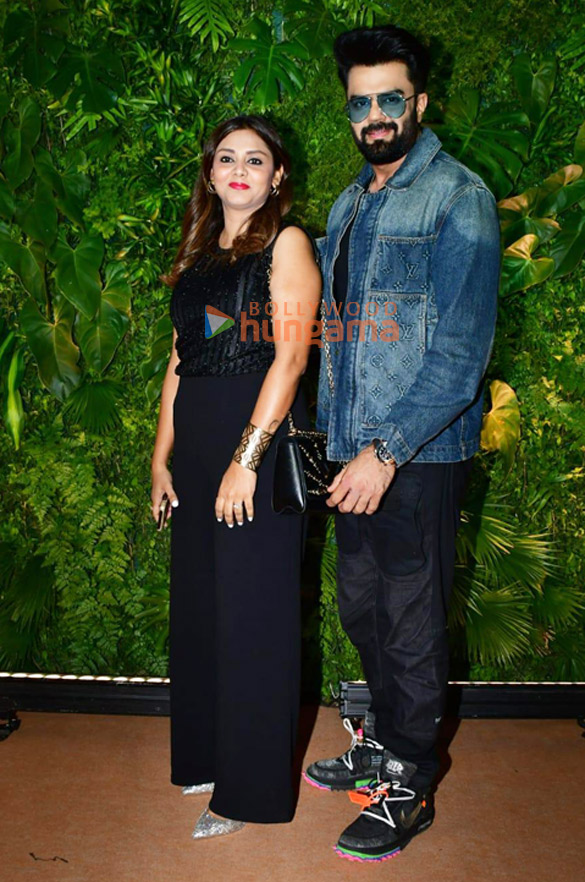 photos celebs attend bhagyashrees birthday bash 15