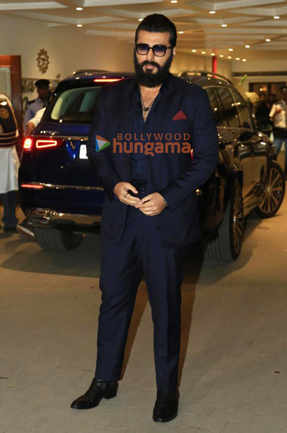 photos celebs attend mayyank taandon and mayuri sonis wedding reception 8