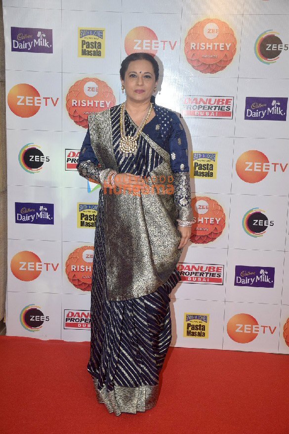 photos celebs grace the red carpet of zee rishtey awards nomination party 7