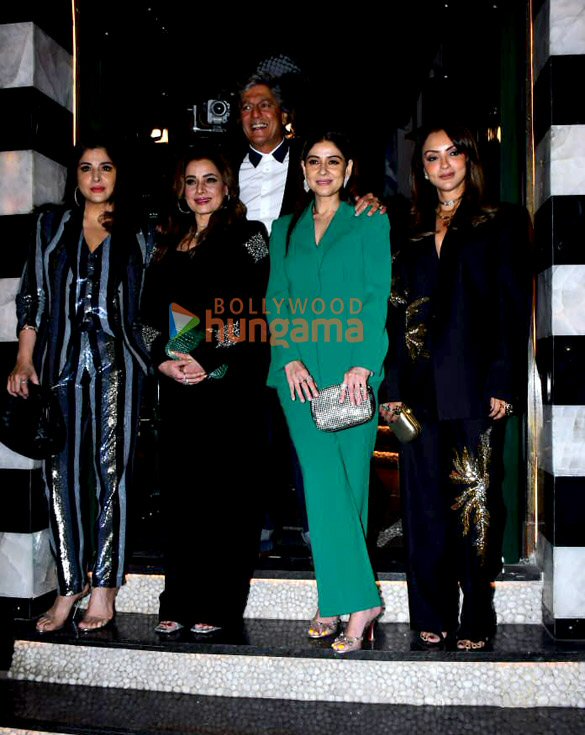 photos gauri khan karan johar and others snapped at torii restaurant in bandra 2
