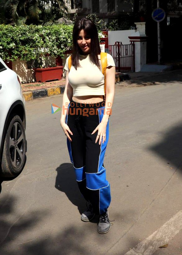 photos giorgia andriani spotted in bandra 5 4