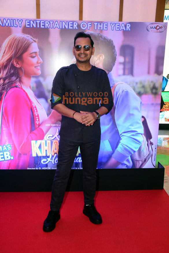photos guru randhawa saiee manjrekar and others snapped at the special screening of kuch khattaa ho jaay 5