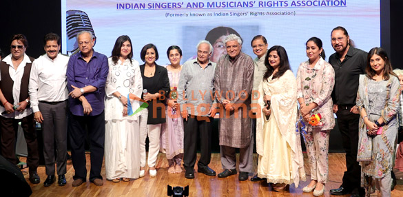 photos javed akhtar udit narayan shaan others pay tribute to lata mangeshkar at isamra sangeetmay baithak 1
