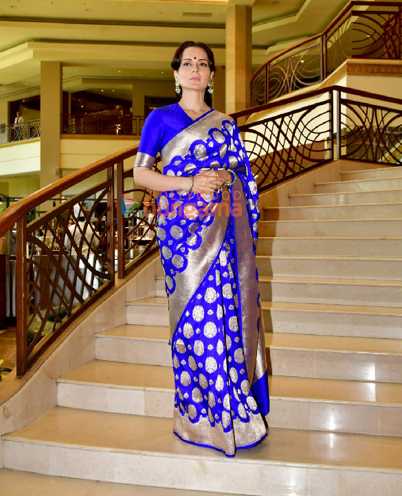 photos kangana ranaut snapped at an event in juhu 6