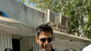 Photos: Kartik Aaryan snapped outside the gym in Juhu