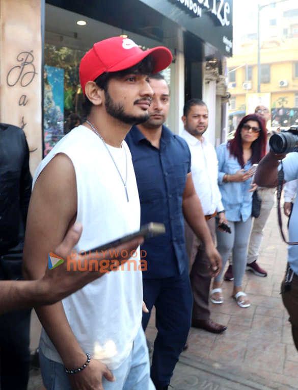 Photos: Munawar Faruqui snapped in Bandra