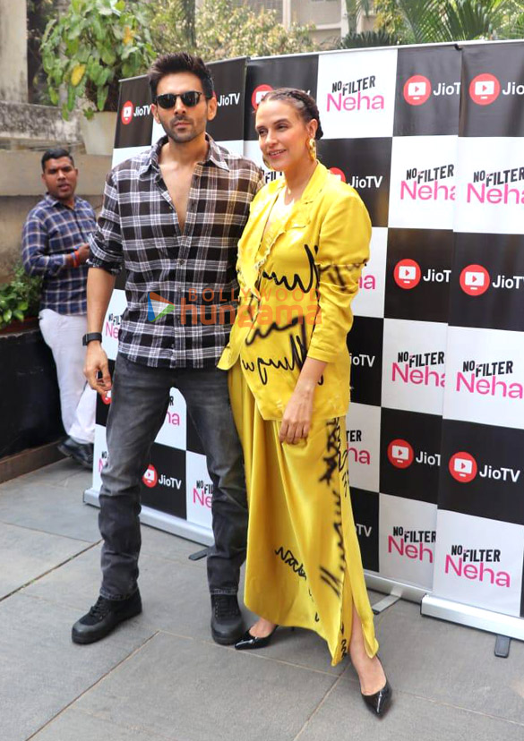 photos neha dhupia and kartik aaryan snapped at the recording of the new season of no filter neha season 6 6