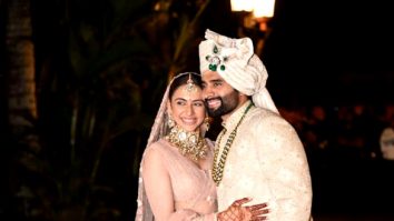 Photos: Rakul Preet Singh and Jackky Bhagnani snapped after tying the knot