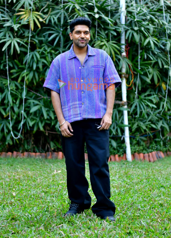photos saiee manjrekar and guru randhawa snapped promoting kuch khattaa ho jaay 4