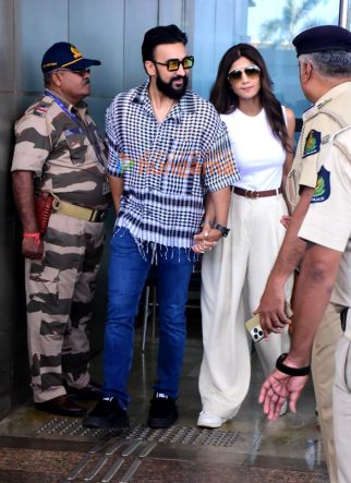 Photos: Shilpa Shetty Shetty, Raj Kundra and others snapped at Goa airport