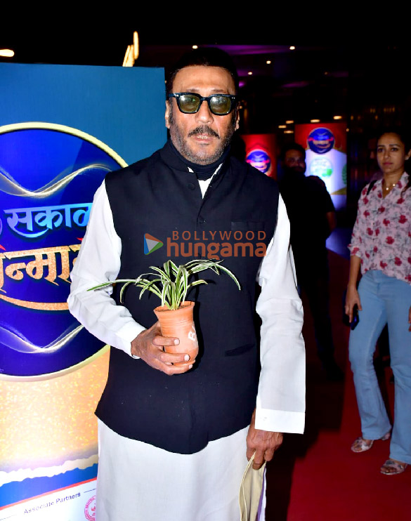 photos shraddha kapoor ayushmann khurrana and jackie shroff snapped at an awards show in mumbai today 3