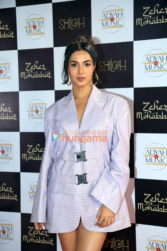 photos sonal chauhan taaha shah siddharth nigam and others at the launch of their music video zeher mohabbat 7