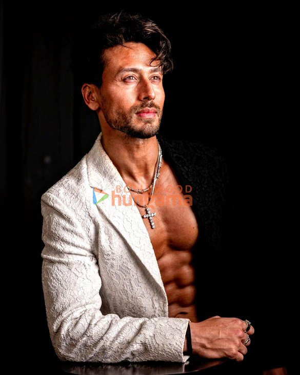 tiger shroff 5 30