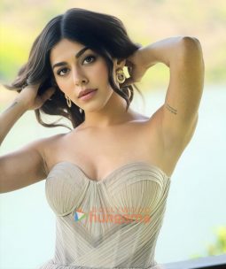 Alaya F