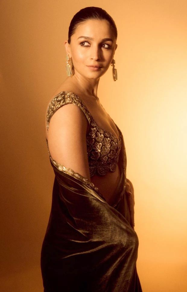 Alia Bhatt is a sight of ethnic elegance in green velvet saree by Manish Malhotra