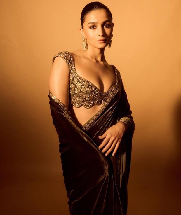 Alia Bhatt is a sight of ethnic elegance in green velvet saree by Manish Malhotra