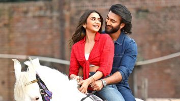 Movie Wallpapers Of The Movie De De Pyaar De 2