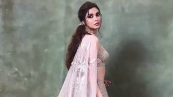 Diana Penty looks effortlessly beautiful in this lehenga