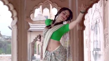 Desi vibes! Elli AvrRam shares a glimpse of her Vrindavan vacay