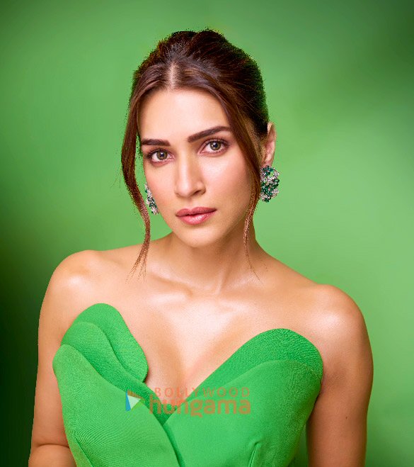 kriti sanon 2 322