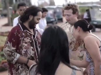 Meta CEO Mark Zuckerberg gets impressed with Anant Ambani’s watch worth Rs. 14 crore Meta CEO Mark Zuckerberg gets impressed with Anant Ambani’s watch worth Rs. 14 crore