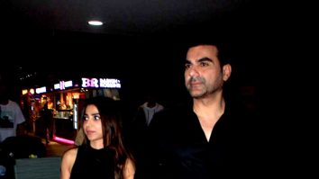Photos: Arbaaz Khan snapped with wife Sshura Khan at the airport