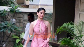 Photos: Kareena Kapoor Khan snapped outside her residence in Bandra