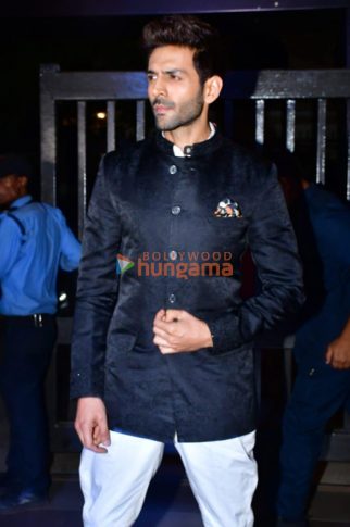 Photos: Kartik Aaryan, Ankita Lokhande and others grace a Marathi awards show Photos: Kartik Aaryan, Ankita Lokhande and others grace a Marathi awards show