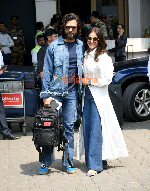 photos kiara advani sidharth malhotra ananya panday and others snapped at kalina airport as they leave for anant ambani radhika merchants wedding 3