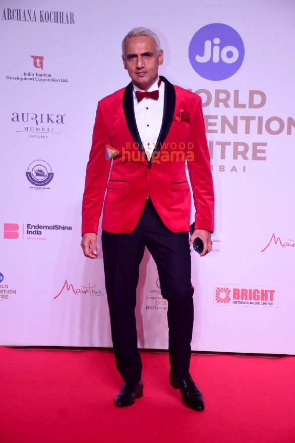 photos kriti sanon pooja hegde and others snapped at miss world 2024 at jio convention centre bkc 6