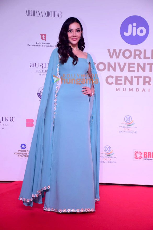 photos kriti sanon pooja hegde and others snapped at miss world 2024 at jio convention centre bkc 9