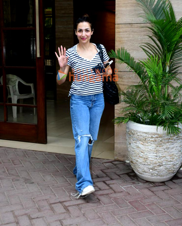 Photos: Malaika Arora spotted outside her residence in Bandra