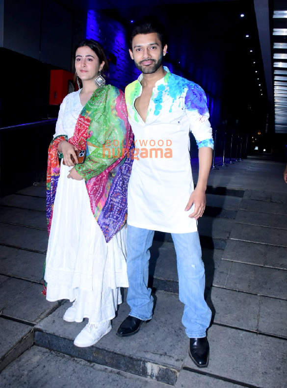photos nupur sanon and stebin ben snapped at hakkasan in bandra 4