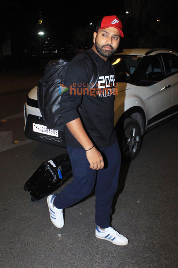 photos orhan awatramani and rohit sharma snapped at the airport 4