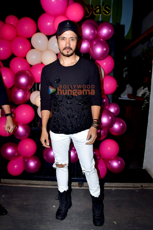 photos priyanka chopra nick jonas and others snapped at mannara chopras birthday bash 8