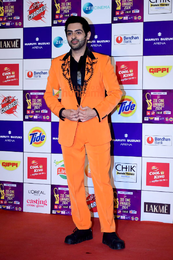 photos shah rukh khan bobby deol sanjana sanghi and others snapped at zee cine awards 2024 8 2