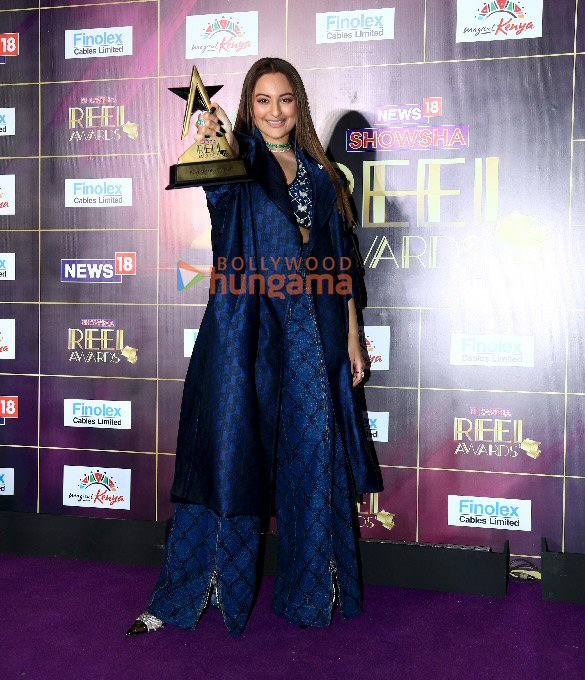 photos sonakshi sinha shraddha kapoor and others snapped at reel awards 2024 in mumbai 1