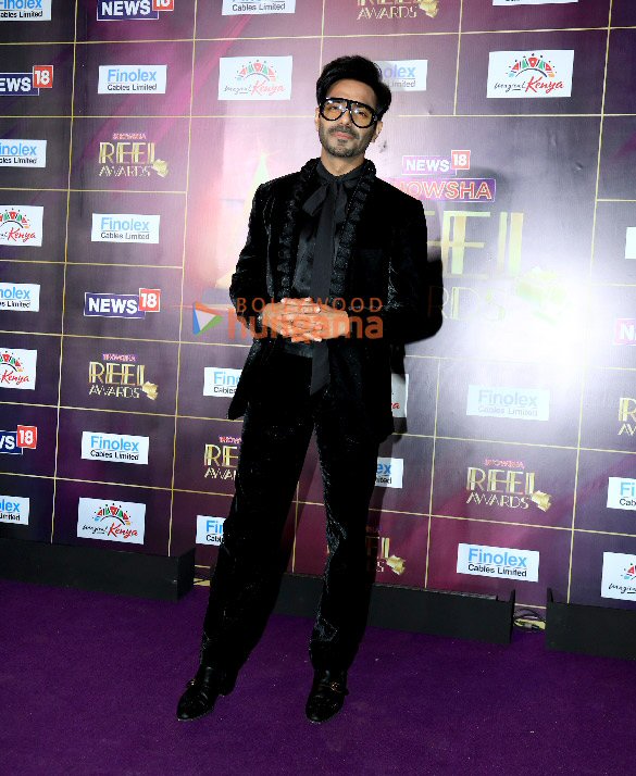 photos sonakshi sinha shraddha kapoor and others snapped at reel awards 2024 in mumbai 14