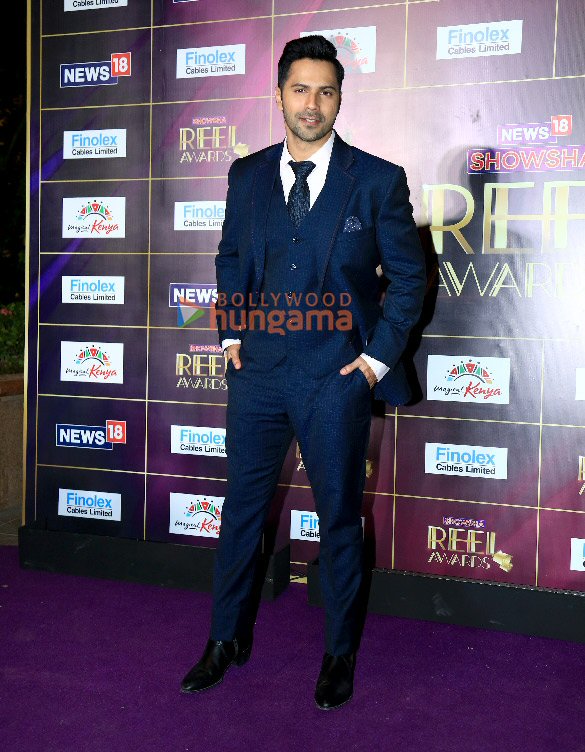 photos sonakshi sinha shraddha kapoor and others snapped at reel awards 2024 in mumbai 6