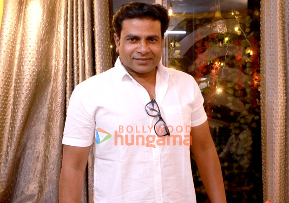 photos team dhaaak celebrated the success of jaikara song 5