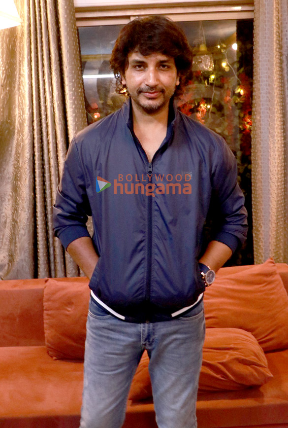 photos team dhaaak celebrated the success of jaikara song 6