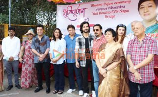 Photos: Varun Sharma, Gulshan Grover and others grace the inauguration of a bridge between Yari Road And SVP Nagar in Andheri