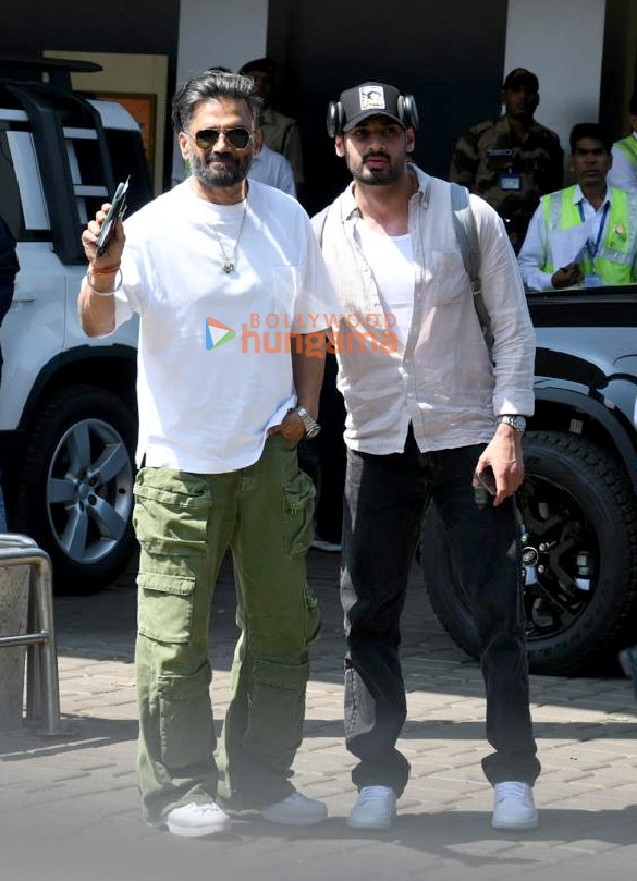 photos vicky kaushal katrina kaif shahid kapoor and others snapped at kalina airport 1 2